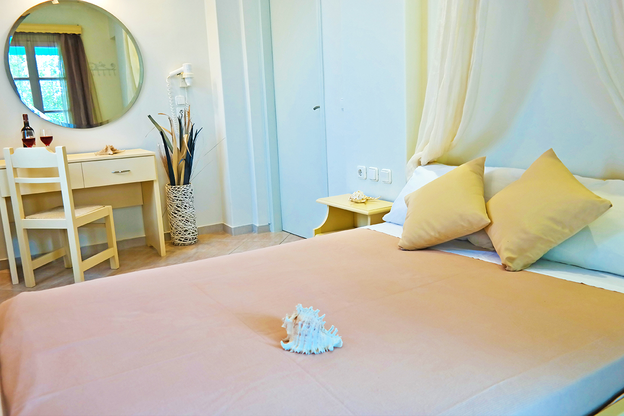 Agia Anna Naxos Apartments