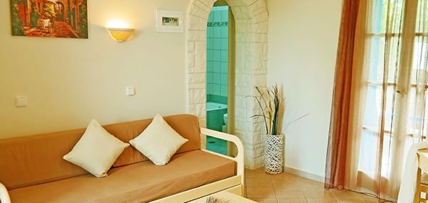 agiaannanaxosstudios